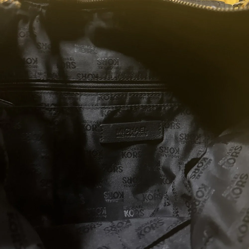 Michael Kors Signature Jet Set Large Chain Black Shoulder Bag Tote Rare Classic
